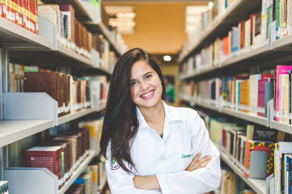 woman, student, library, model, girl, person, smile, happy, pose, campus, university, brazil, portrait, student, library, campus, campus, campus, campus, campus, university